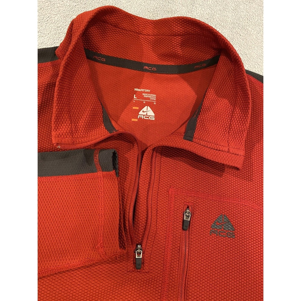 Nike ACG FitDry  1/4 Zip  Pullover Top Womens Large Red Long Sleeve‎ **Stains